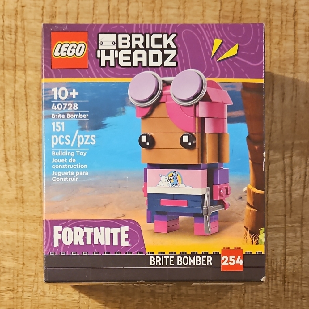 LEGO BrickHeadz Fortnite Character Brite Bomber